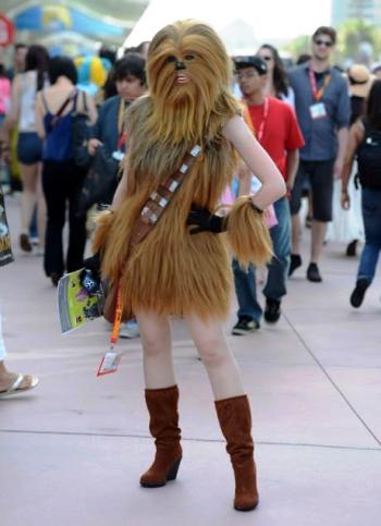 Chewbacca_donna_welovemercuri.jpg