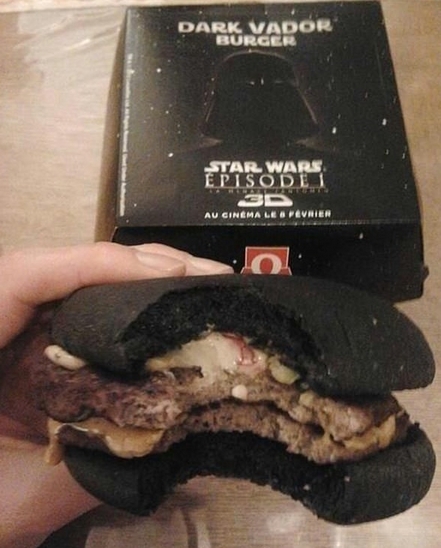 Dark Vador Burger_welovemercuri.jpg