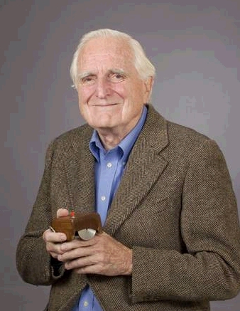 Doug Engelbart_inventore del mouse.jpg