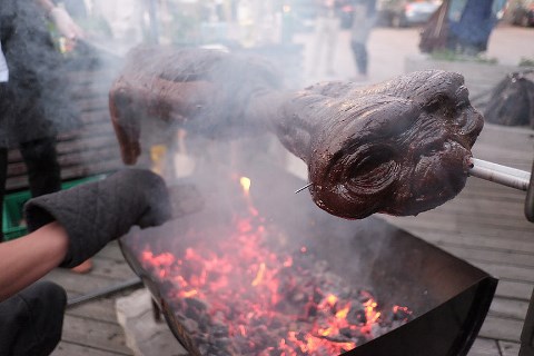 E.T. arrosto_BBQ_welovemercuri.jpg