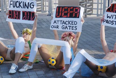 FEMEN_VS_UEFA.jpg