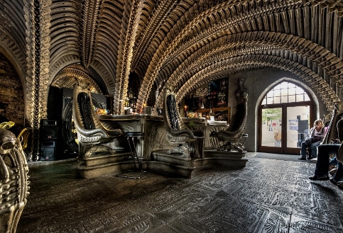 Giger Bar_Coira_ Svizzera_welovemercuri.jpg