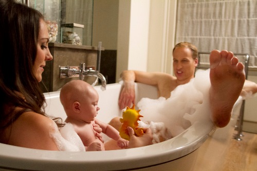 IMG_7173_KATE_WILLS_BABY_BATH_LoRes.jpg