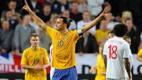 Ibrahimovic in Svezia-Inghilterra_rovesciata_welovemercuri.jpg