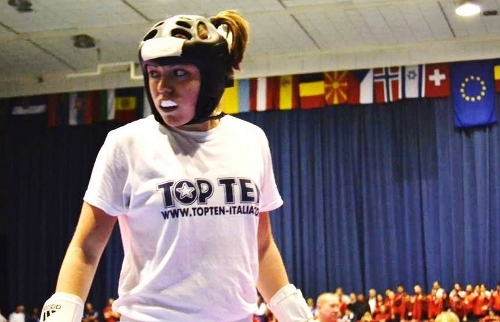 Nicole Perona_biella_campionessa_Kickboxing.jpg