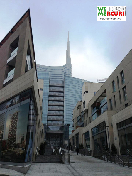 Porta Nuova Garibaldi_Edo_Bodo_Corona_welovemercuri.jpg