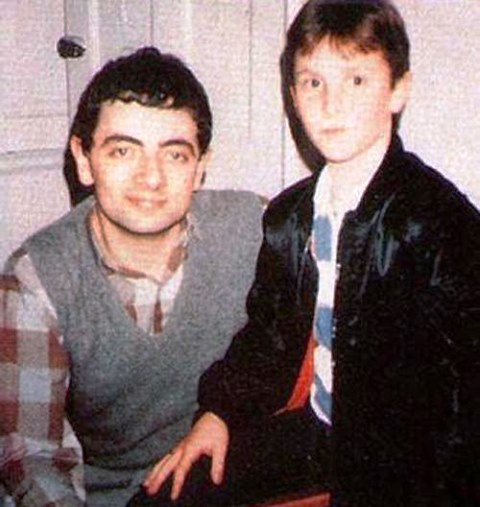 Rowan Atkinson_ Christian Bale_1995_welovemercuri.jpg