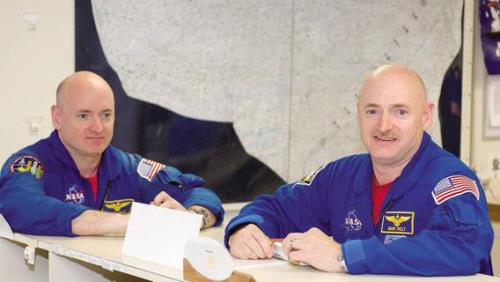 Scott_ Mark Kelly.jpg