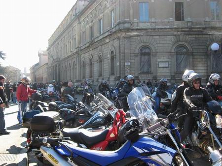 benedizione_moto_2008.jpg