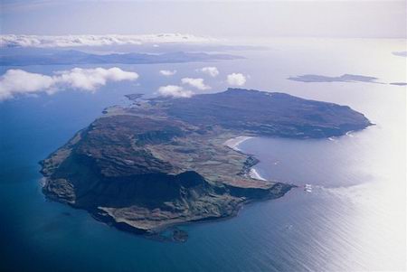 eigg.jpg