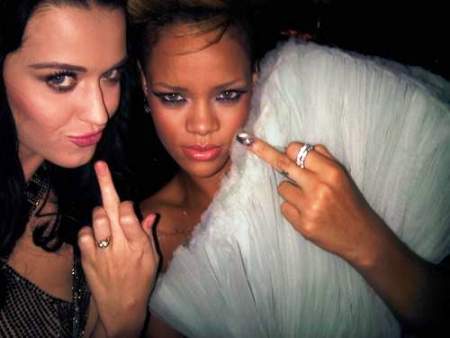 katy-perry-rihanna.jpg