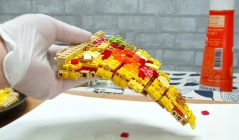 lego_pizza_welovemercuri.jpg