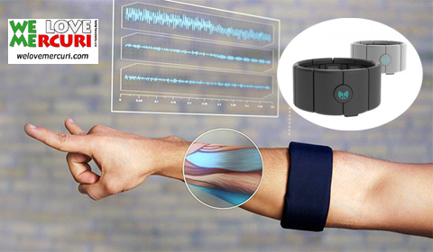 myo-wearable-gesture-control_welovemercuri.jpg