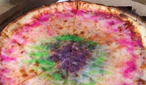 pizza_glitter_welovemercuri.jpg