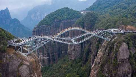 ponte Ruyi in Cina_welovemercuri.jpg
