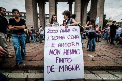 proteste_vaticano_elezione_papa_welovemercuri.jpg