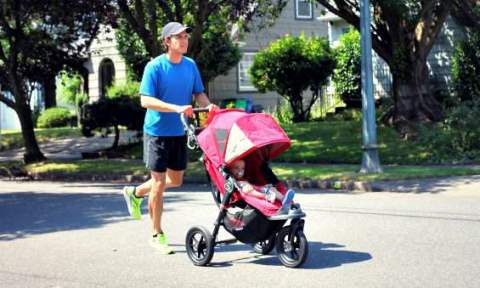 stroller running_welovemercuri.jpg